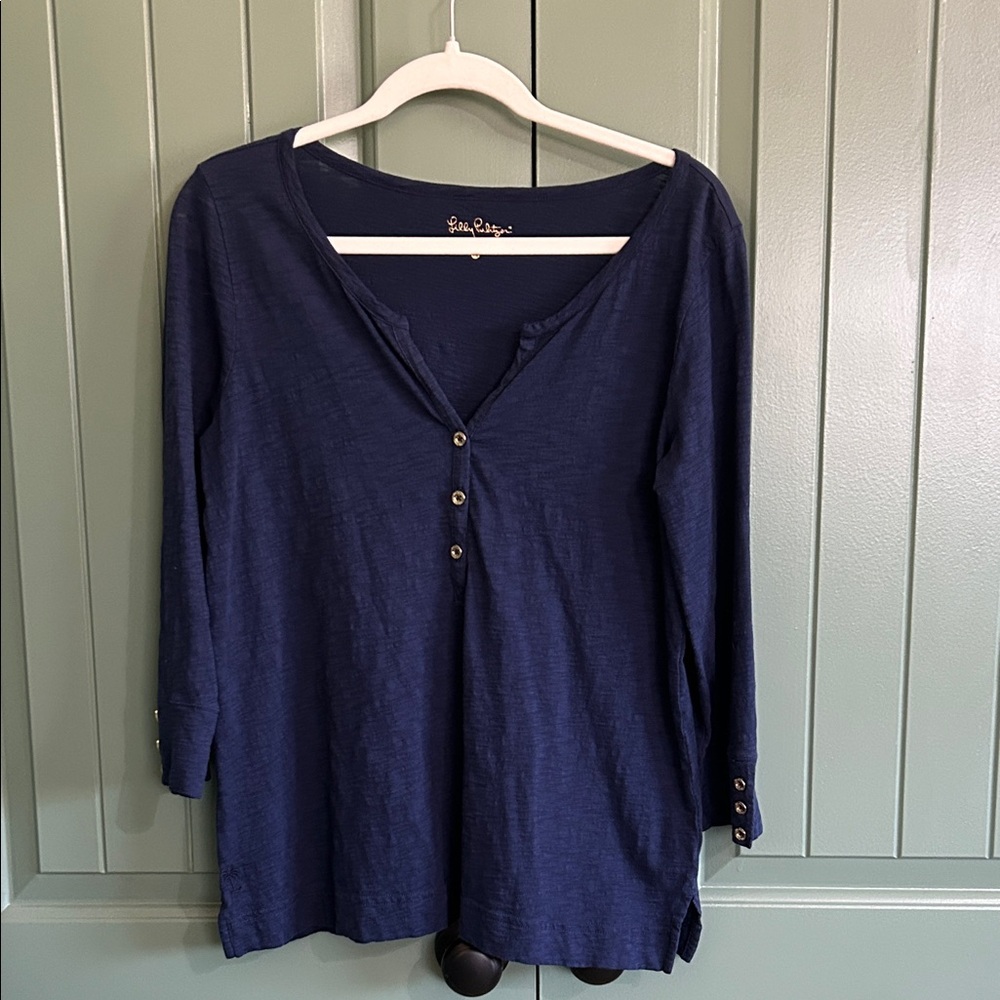 Lilly Pulitzer navy top